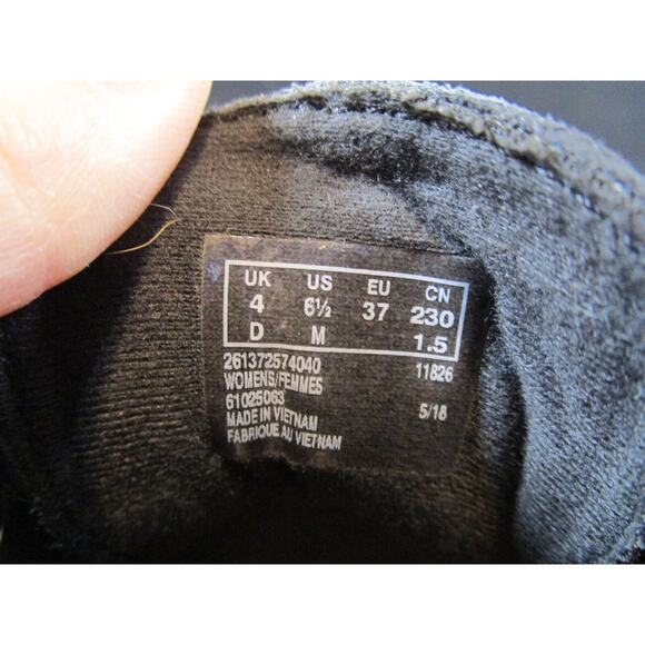 Collection By Clarks Black Suede Med. Wedge Heel Lace Up Ankle Boots Women 6.5 - Picture 10 of 10